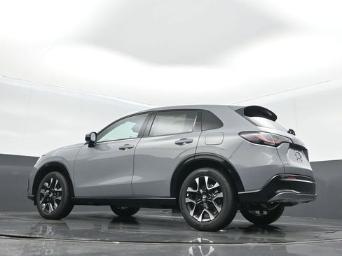 Certified 2026 Honda HR-V EX-L image 17