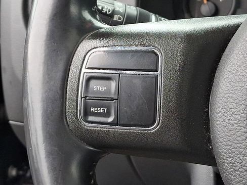 Used 2015 Jeep Patriot High Altitude image 23