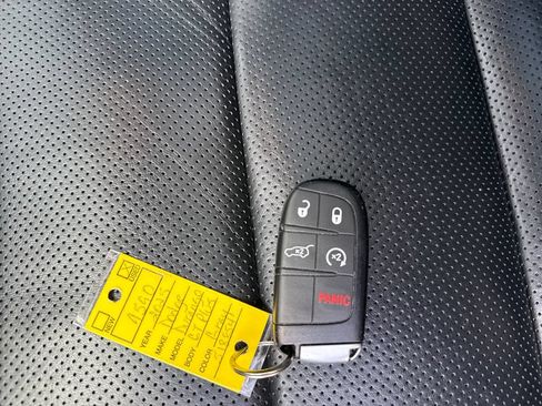 Used 2025 Dodge Durango GT AWD/4WD image 45