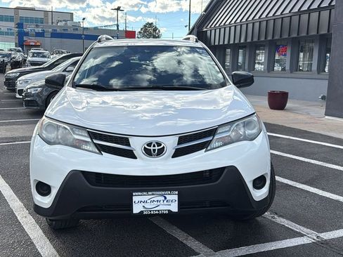Used 2014 Toyota RAV4 LE image 8