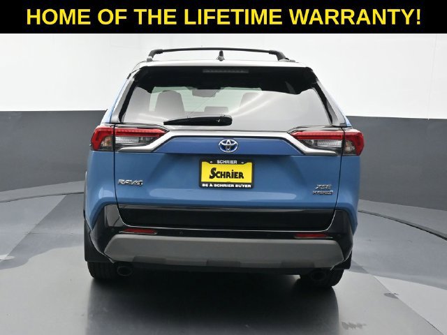 Used 2023 Toyota RAV4 XSE AWD/4WD image 5