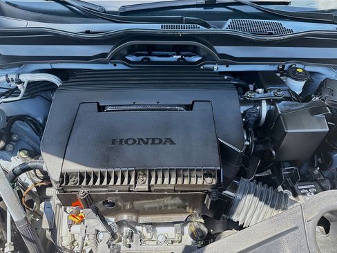 Certified 2023 Honda Pilot Touring image 36