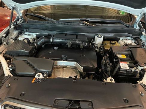 Used 2019 Buick Envision Essence image 45