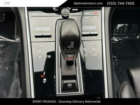 Used 2019 Porsche Panamera Turbo image 34