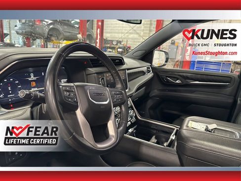 Used 2023 GMC Yukon XL Denali w/ Max Trailering Package image 24