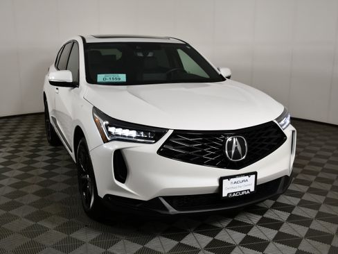 Certified 2025 Acura RDX SH-AWD image 3