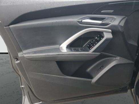 Used 2025 Audi Q5 Premium Plus w/ Premium Plus image 18