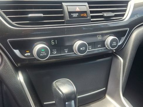 Used 2019 Honda Accord Sport image 13