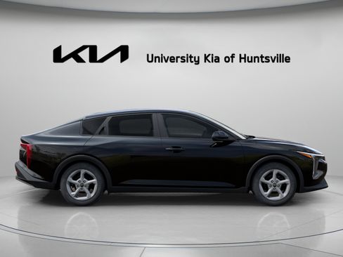 Used 2025 Kia K4 FWD image 9