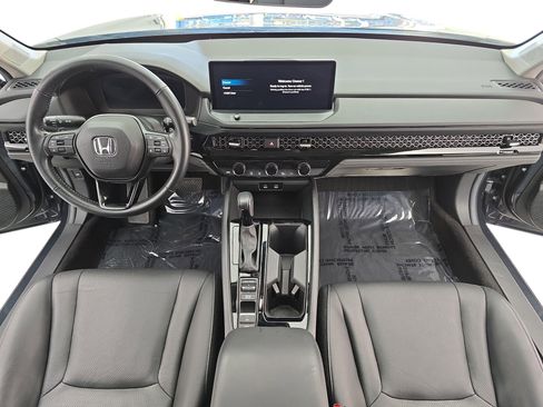 Certified 2024 Honda Accord EX-L image 9