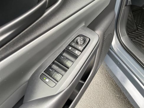 Certified 2023 Toyota Prius LE AWD/4WD image 12