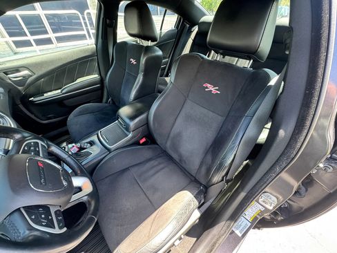 Used 2015 Dodge Charger R/T RWD image 22