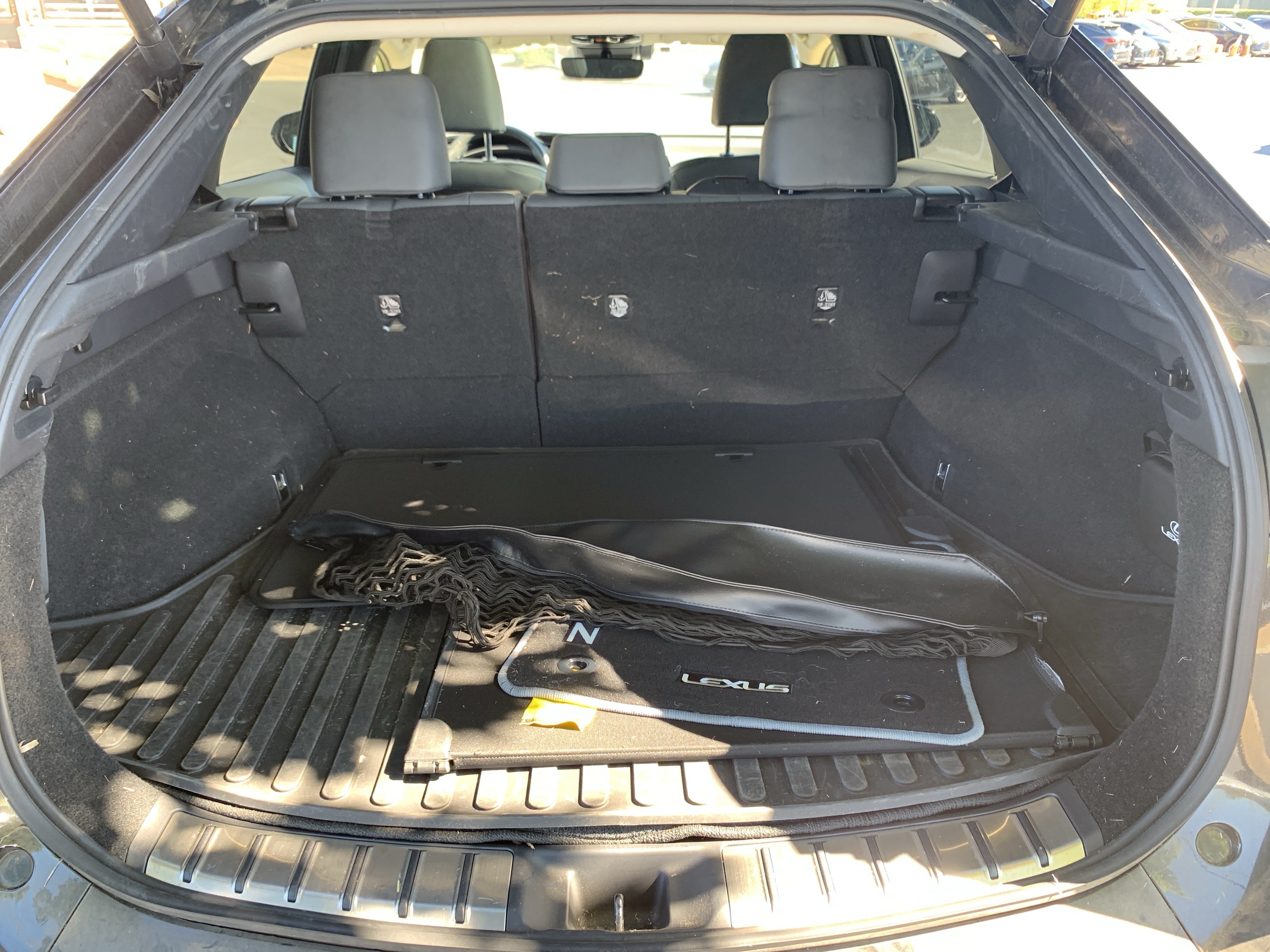 Used 2024 Lexus RZ 300e Premium FWD image 34