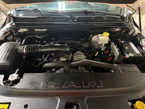 Used 2022 RAM 1500 Big Horn AWD/4WD image 37