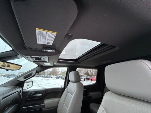 Used 2019 Chevrolet Silverado 1500 LTZ w/ LTZ Premium Package image 6