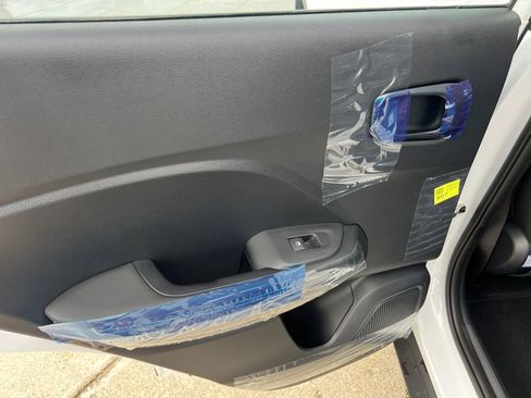 New 2025 Hyundai Venue Limited image 14