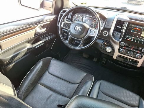 Used 2022 RAM 1500 Laramie AWD/4WD image 15