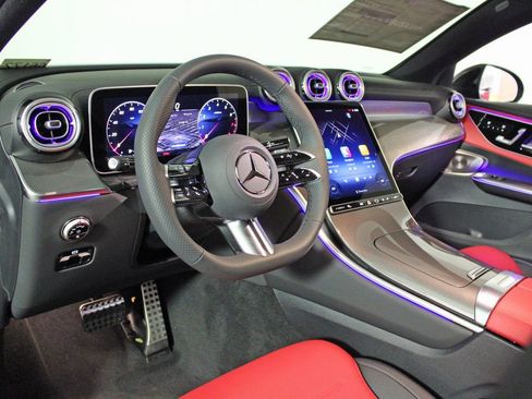 Certified 2026 Mercedes-Benz GLC 300 4MATIC image 15