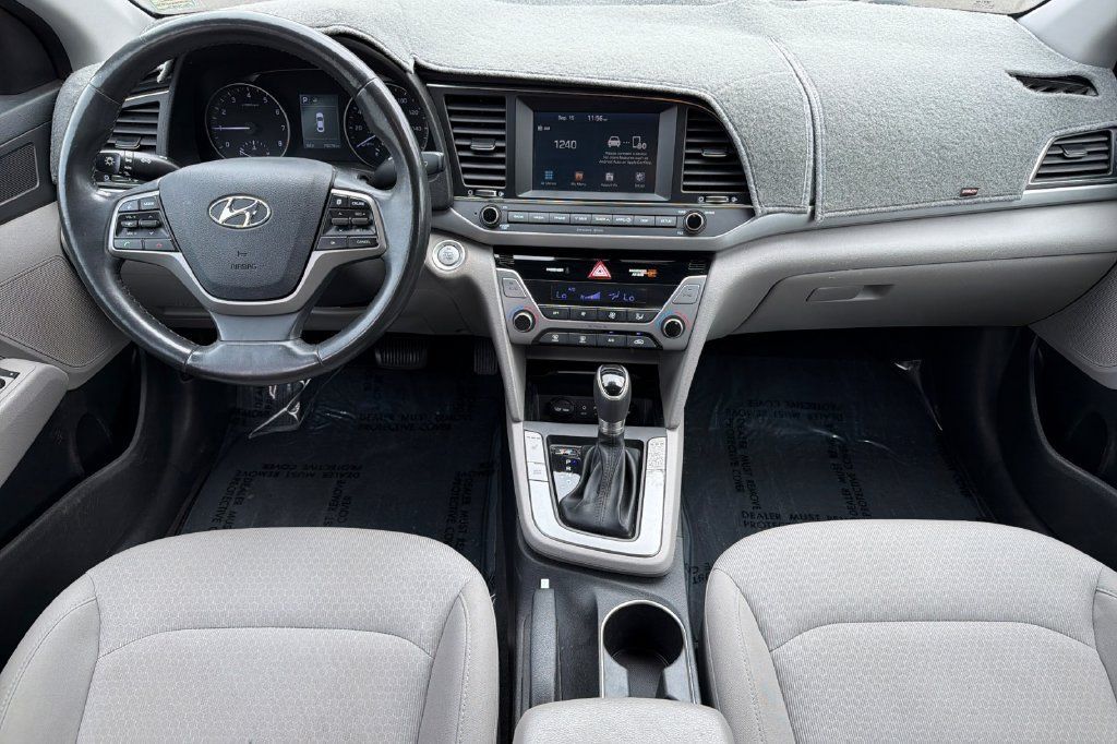 Used 2018 Hyundai Elantra Value Edition FWD image 10
