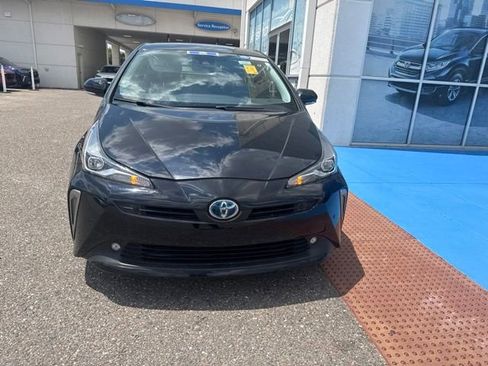 Used 2022 Toyota Prius XLE FWD image 4