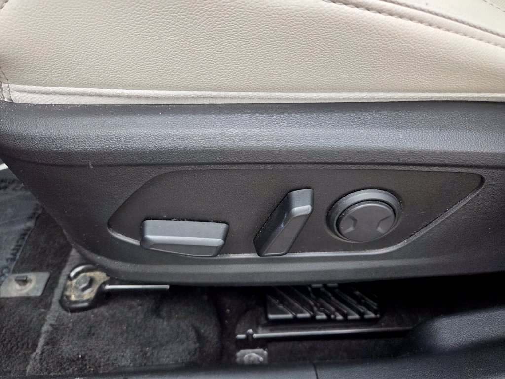 Used 2023 Hyundai Tucson Limited FWD image 4