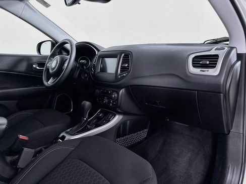 Used 2019 Jeep Compass Sport AWD/4WD image 29