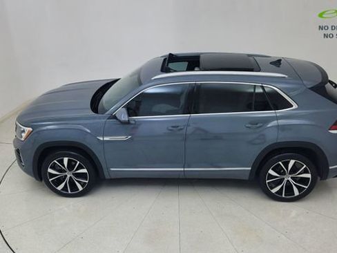Used 2026 Volkswagen Atlas Cross Sport SEL Premium R-Line AWD/4WD image 84