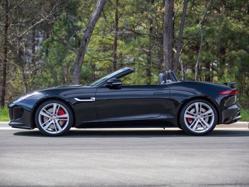 Used 2015 Jaguar F-TYPE S image 6