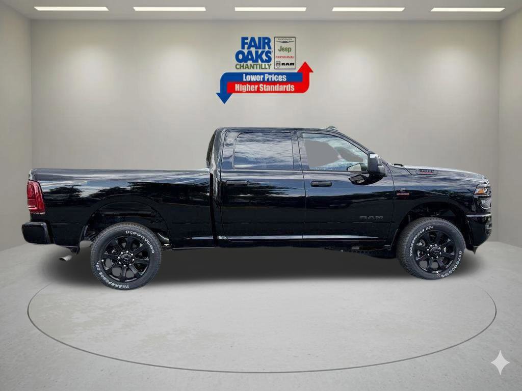 New 2026 RAM 3500 Big Horn AWD/4WD image 5