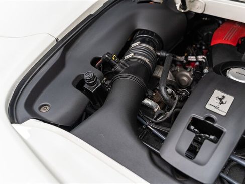 Used 2017 Ferrari 488 Spider RWD image 82