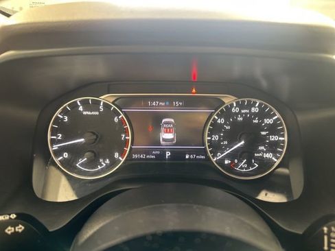 Used 2023 Nissan Rogue SV image 26