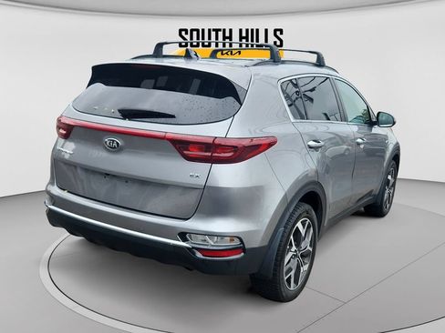 Certified 2021 Kia Sportage EX w/ EX Technology Package AWD/4WD image 5