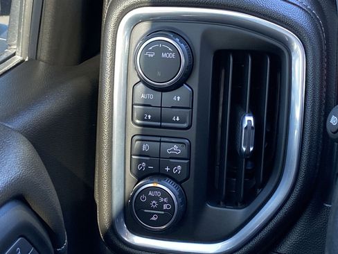 Used 2021 Chevrolet Silverado 1500 High Country w/ Technology Package image 22