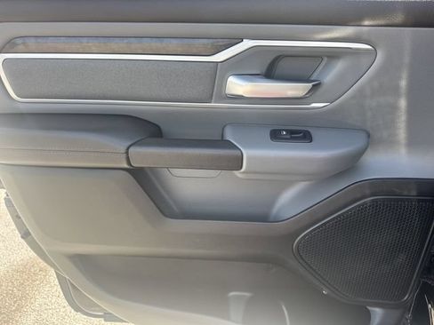 Used 2022 RAM 1500 Big Horn AWD/4WD image 18