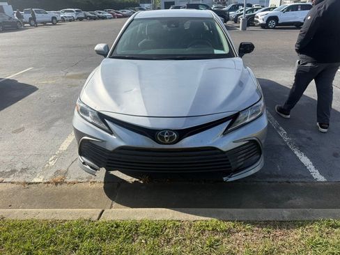 Used 2024 Toyota Camry LE image 1