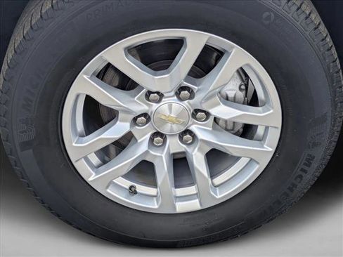 Used 2020 Chevrolet Silverado 1500 LT w/ All-Star Edition RWD image 23