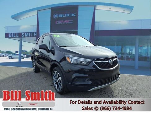 Used 2022 Buick Encore Preferred image 1