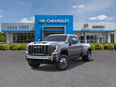 New 2026 GMC Sierra 3500 Denali Ultimate image 8