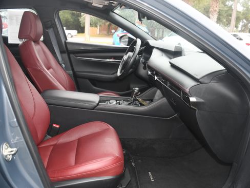 Used 2024 MAZDA MAZDA3 s image 21