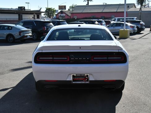 Used 2021 Dodge Challenger R/T image 7