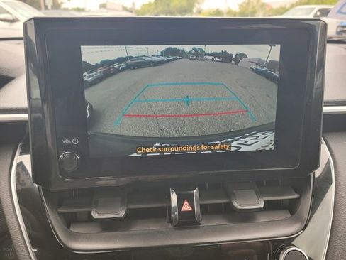 Used 2024 Toyota Corolla Cross AWD Hybrid w/ Moonroof Package image 21