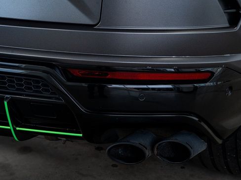 Used 2019 Lamborghini Urus image 32