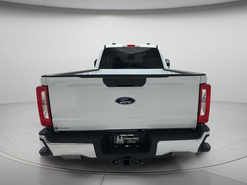 New 2026 Ford F350 XLT AWD/4WD image 5