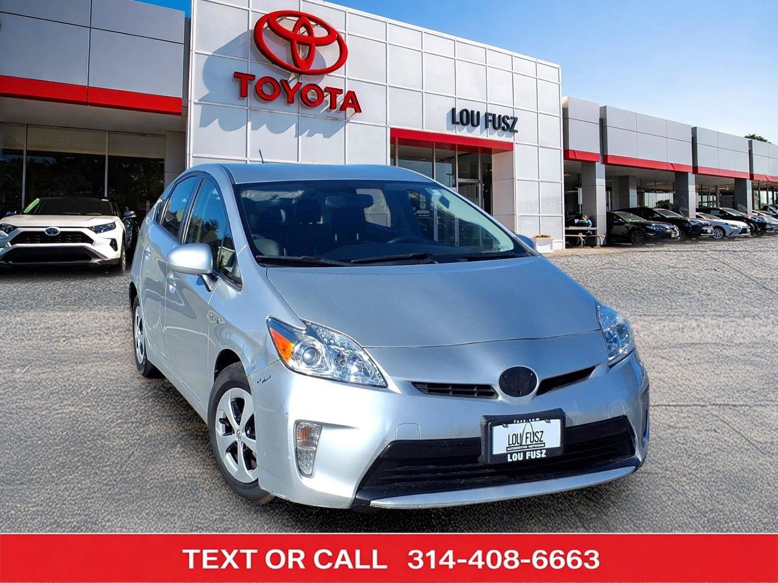 Used 2015 Toyota Prius Four FWD image 1