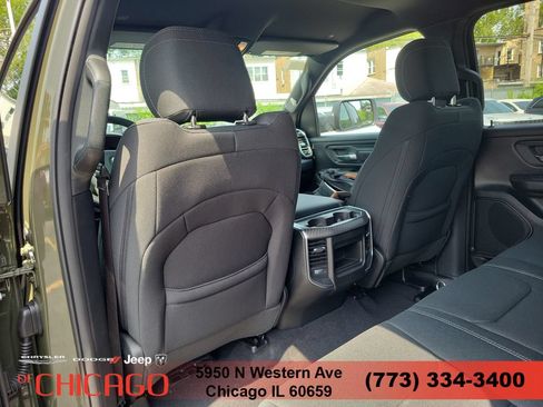 New 2026 RAM 1500 Express AWD/4WD image 9