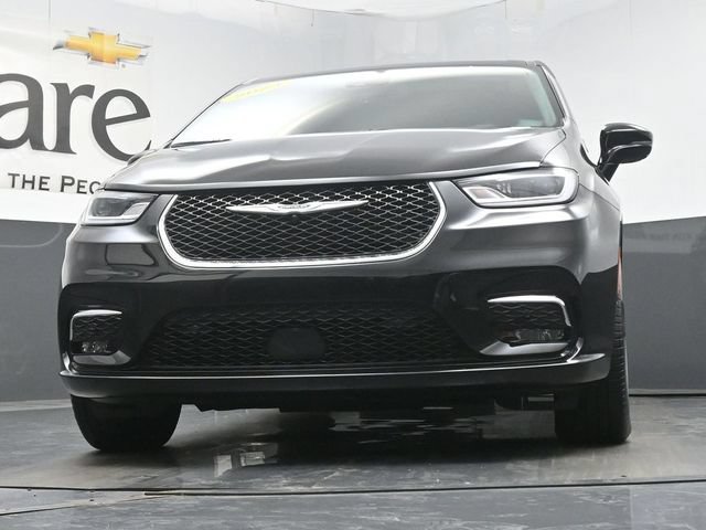 Used 2024 Chrysler Pacifica Limited AWD/4WD image 60