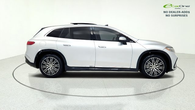 Used 2023 Mercedes-Benz EQS 580 4MATIC SUV image 10