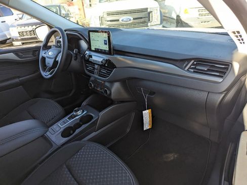 New 2025 Ford Escape Active image 37