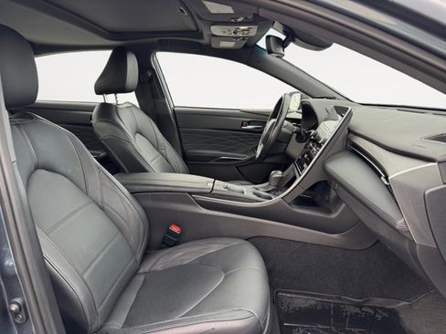 Certified 2021 Toyota Avalon Limited w/ Advanced Safety Package image 18