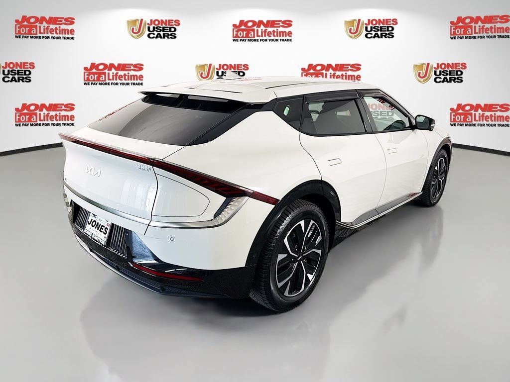 Used 2022 Kia EV6 Wind w/ Wind Technology Package AWD/4WD image 16